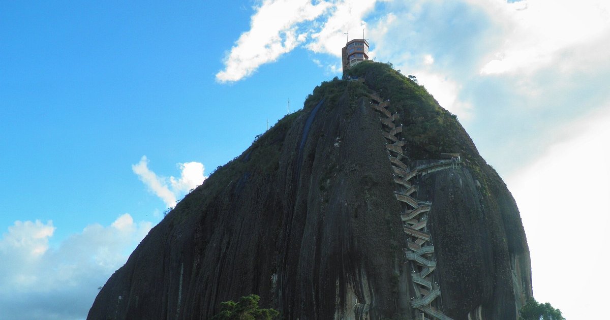 guatape piedra del peñol ruta pablo escobar antioquia